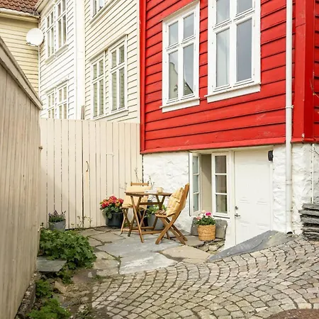 Holiday home Dinbnb Homes L 100 Meters From Floybanen L A Rare Experience